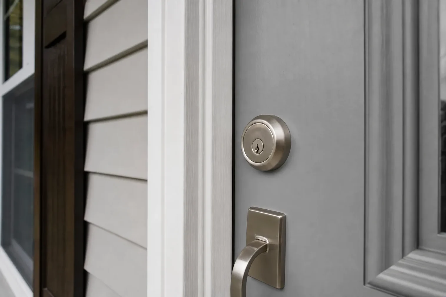 Falcon Locksmith Pros - Lockouts in Kenner